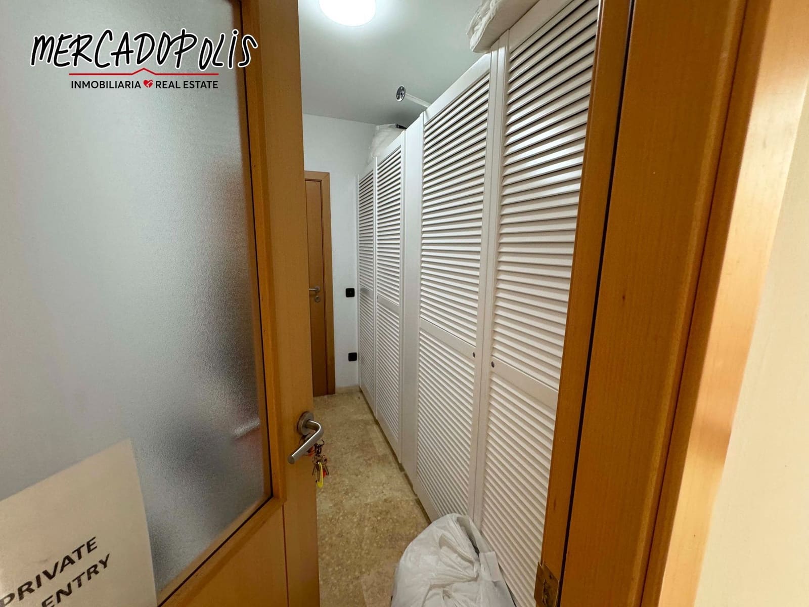 4 soveværelse Villa til salg i Corralejo med swimmingpool - € 499.000 (Ref: 8505550)