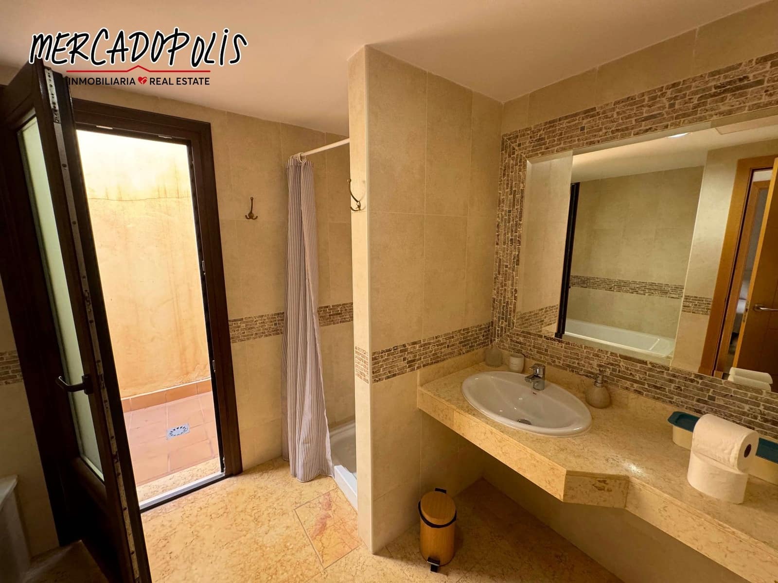 4 soveværelse Villa til salg i Corralejo med swimmingpool - € 499.000 (Ref: 8505550)