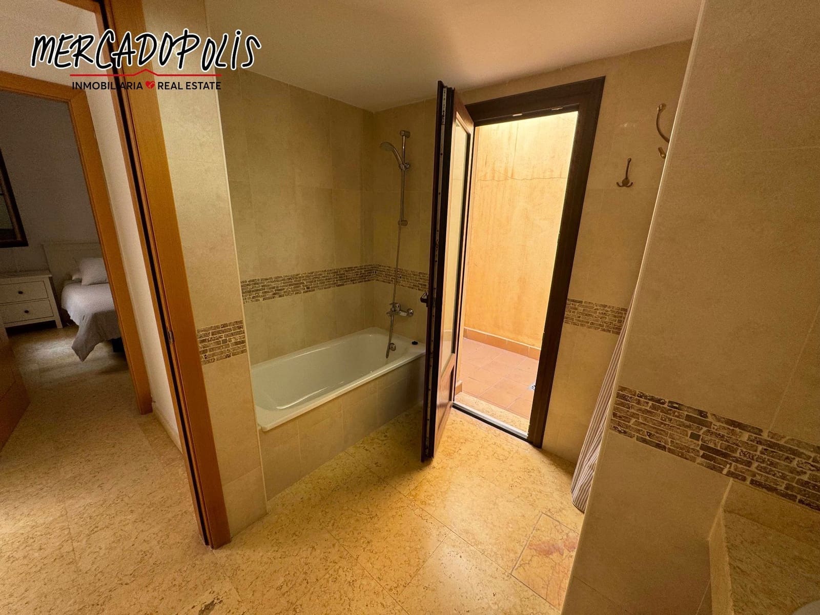 4 soveværelse Villa til salg i Corralejo med swimmingpool - € 499.000 (Ref: 8505550)