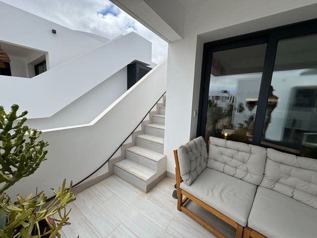 2 makuuhuone Asunto vuokrattavana paikassa Villaverde, La Oliva mukana uima-altaan 
autotalli - 2 000 € (Ref: 8552551)