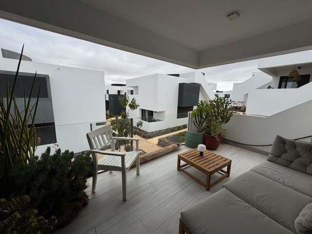 2 makuuhuone Asunto vuokrattavana paikassa Villaverde, La Oliva mukana uima-altaan 
autotalli - 2 000 € (Ref: 8552551)