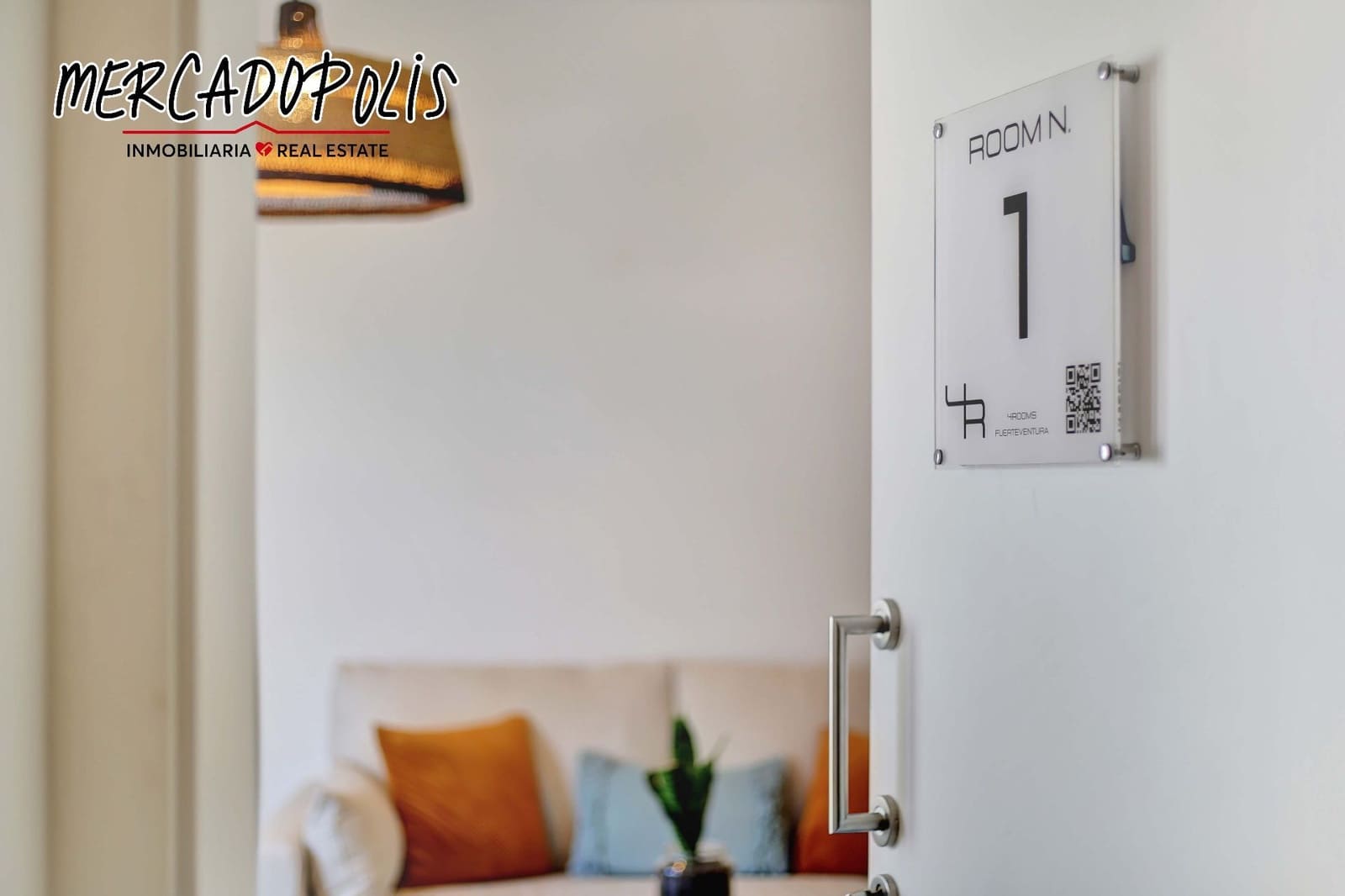 4 sovrum Lägenhet till salu i Corralejo - 950 000 € (Ref: 8579444)