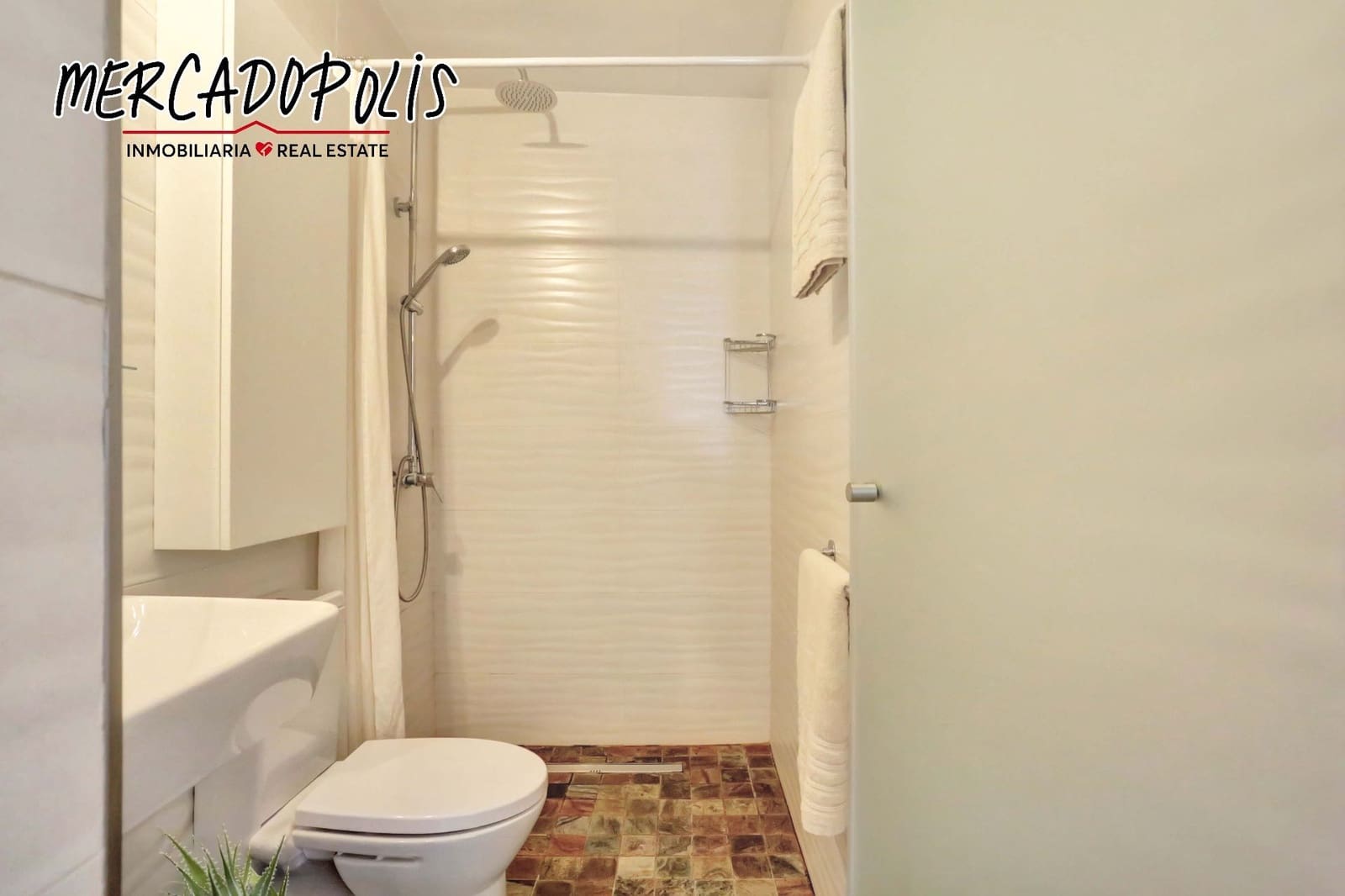 4 sovrum Lägenhet till salu i Corralejo - 950 000 € (Ref: 8579444)