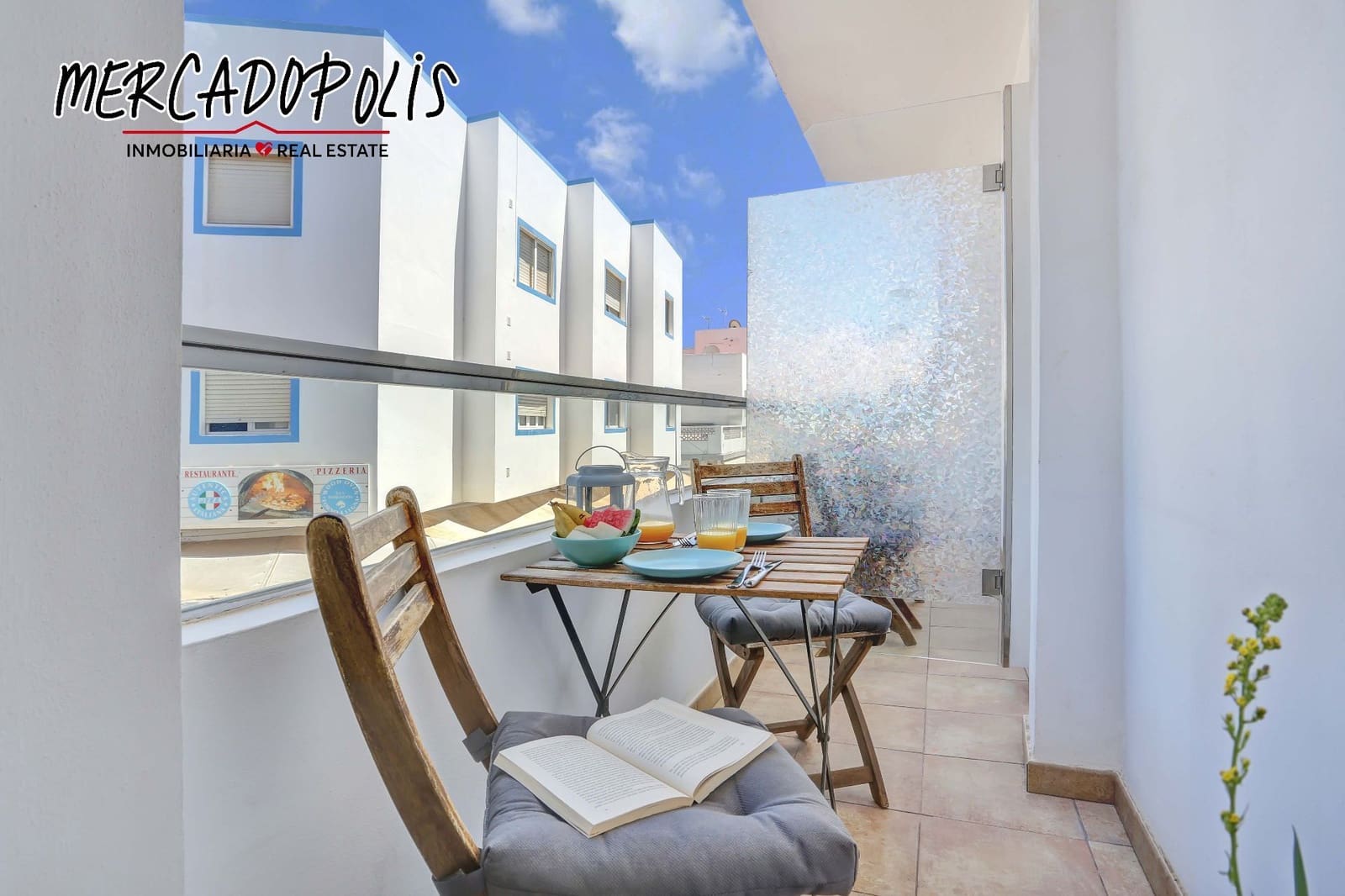 4 sovrum Lägenhet till salu i Corralejo - 950 000 € (Ref: 8579444)