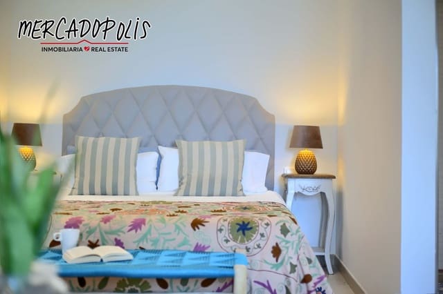 4 slaapkamer Appartement te koop in Corralejo, La Oliva - € 950.000 (Ref: 8579444)