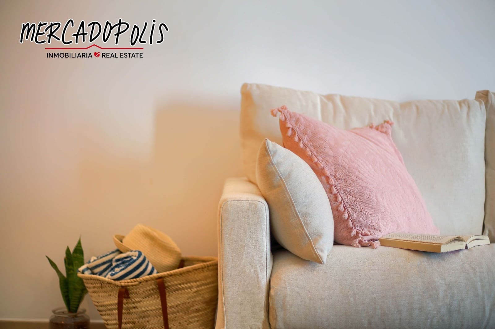 4 sovrum Lägenhet till salu i Corralejo - 950 000 € (Ref: 8579444)