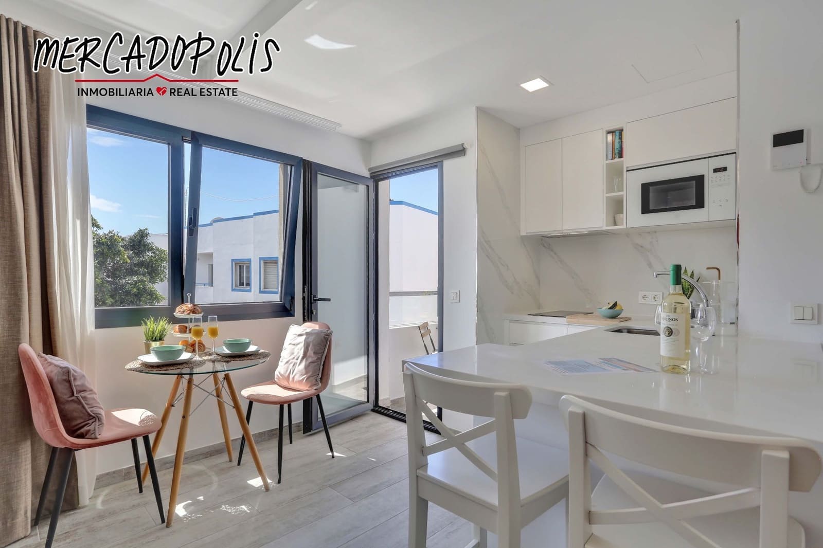 4 sovrum Lägenhet till salu i Corralejo - 950 000 € (Ref: 8579444)