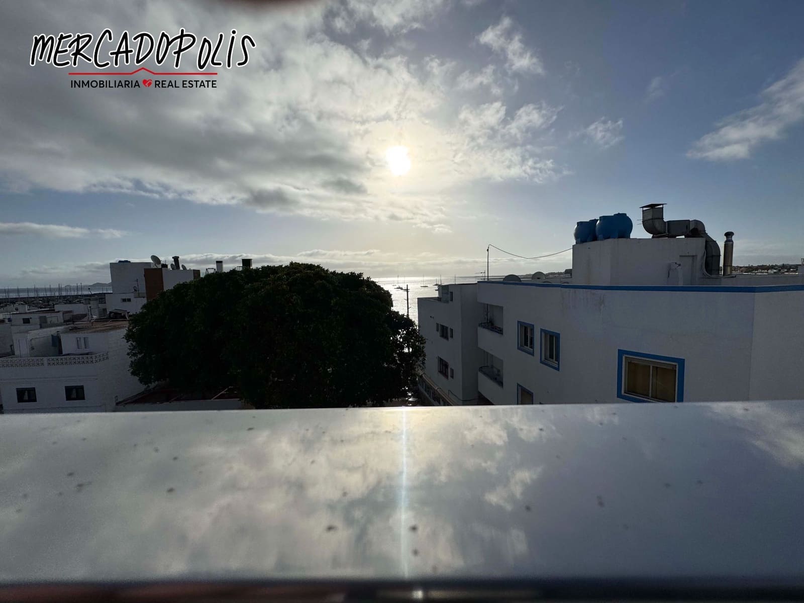 4 sovrum Lägenhet till salu i Corralejo - 950 000 € (Ref: 8579444)