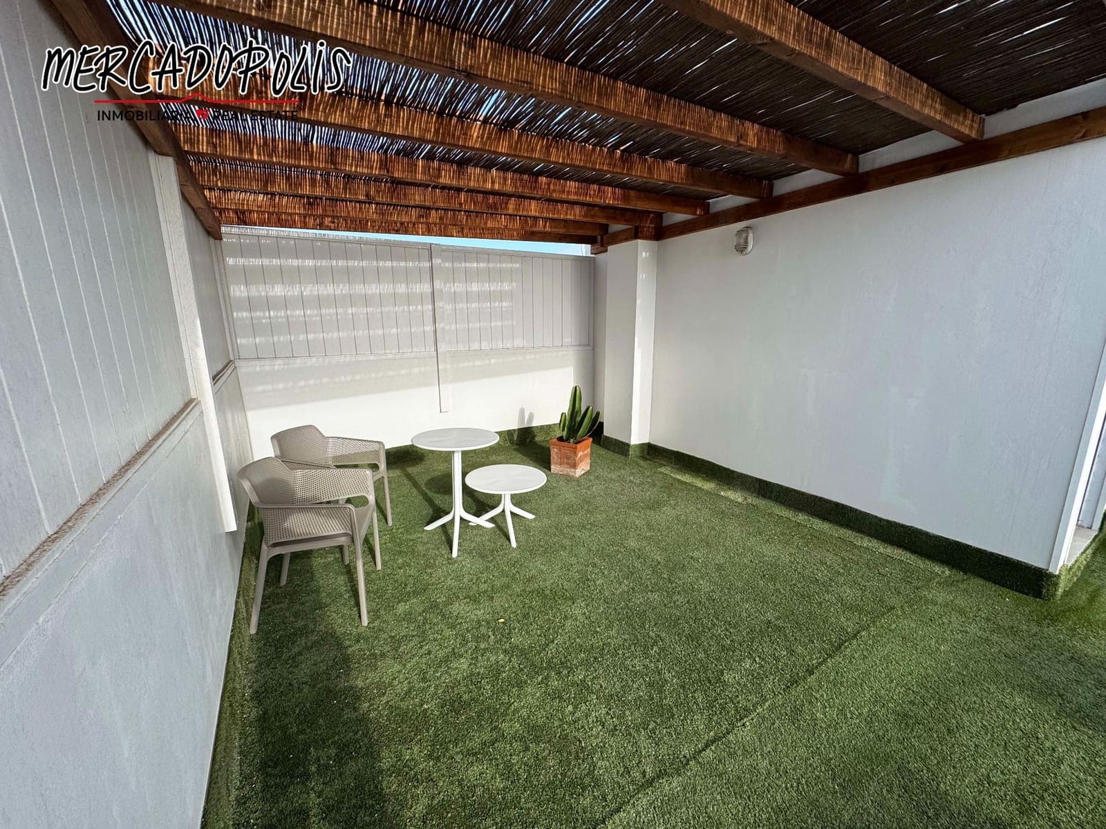 4 sovrum Lägenhet till salu i Corralejo - 950 000 € (Ref: 8579444)