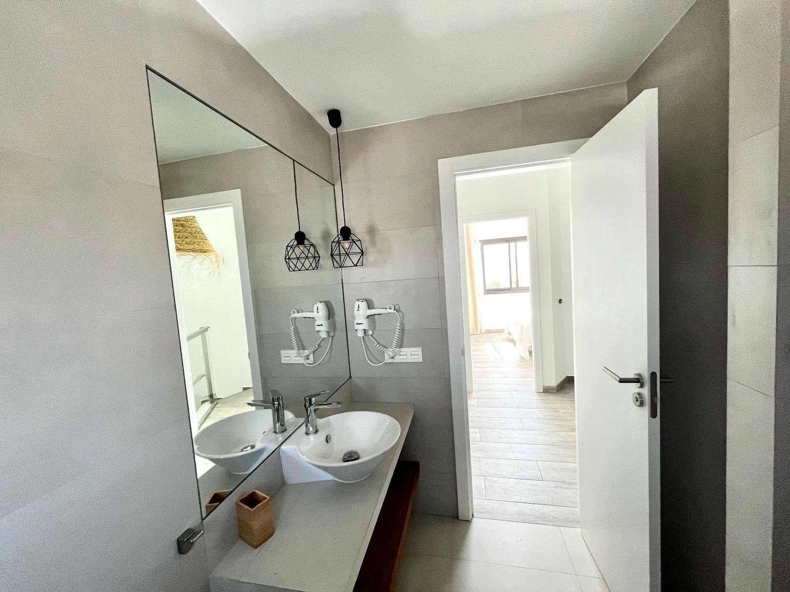 1 soveværelse Byhus til leje i Parque Holandes med swimmingpool - € 1.850 (Ref: 8879399)