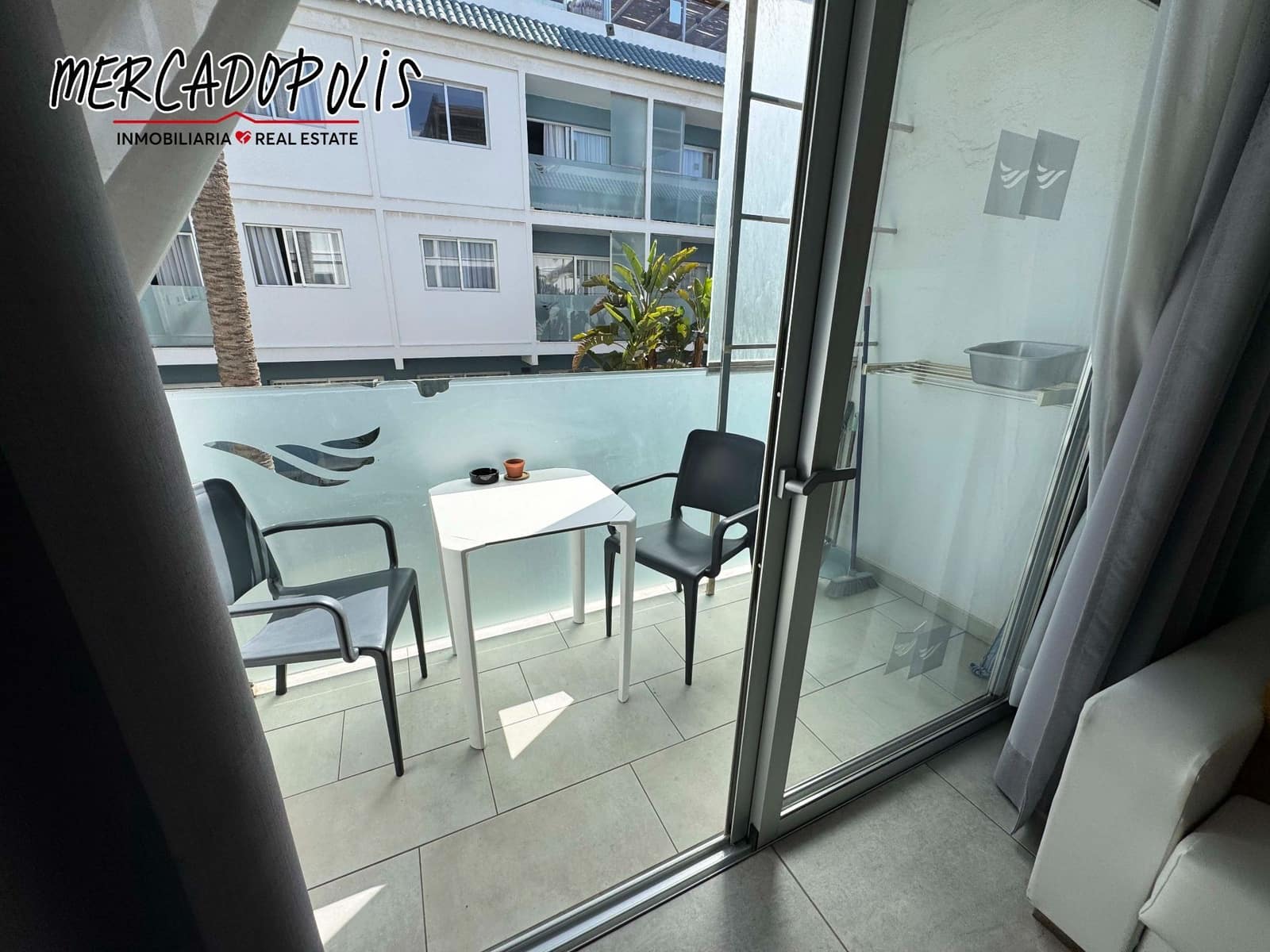 1 soveværelse Lejlighed til leje i Corralejo med swimmingpool - € 1.550 (Ref: 8901786)