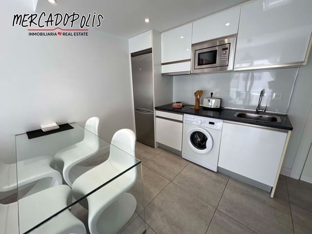 1 bedroom Apartment for rent in Corralejo, La Oliva with pool - € 1,550 (Ref: 8901786)