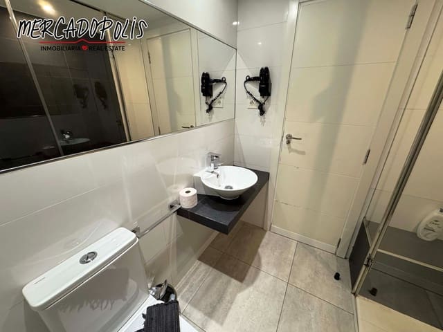 1 bedroom Apartment for rent in Corralejo, La Oliva with pool - € 1,550 (Ref: 8901786)