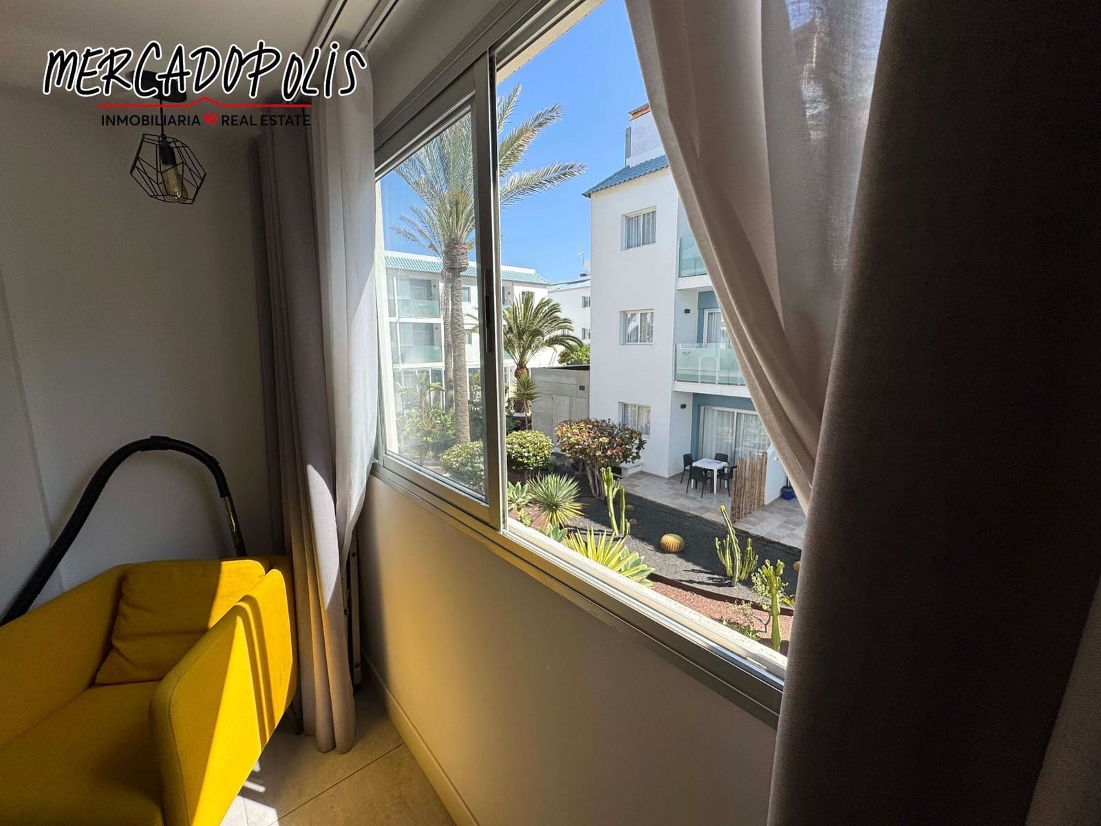 1 soveværelse Lejlighed til leje i Corralejo med swimmingpool - € 1.550 (Ref: 8901786)