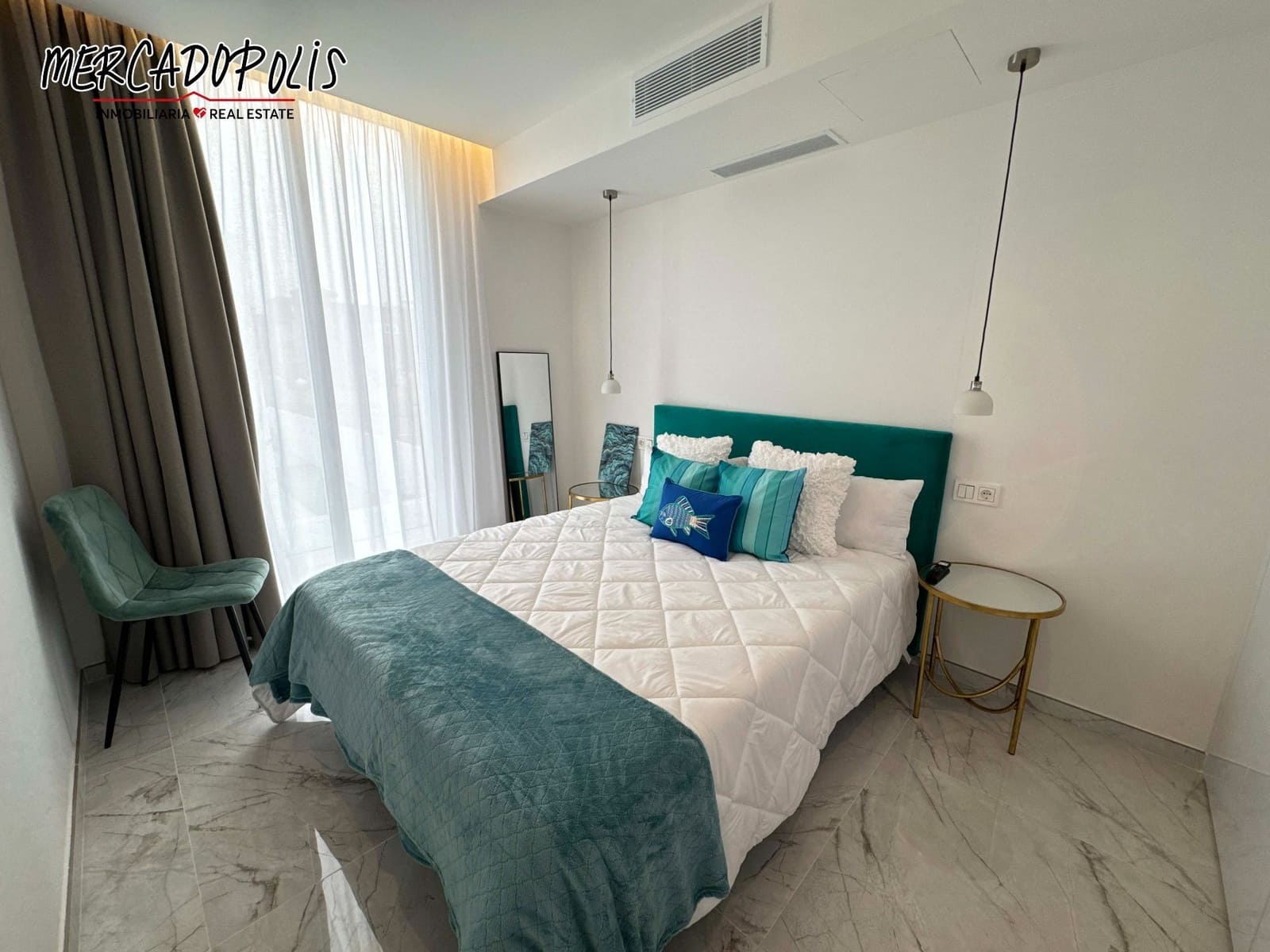 3 makuuhuone Huvila vuokrattavana paikassa Corralejo mukana uima-altaan 
autotalli - 3 500 € (Ref: 9251849)