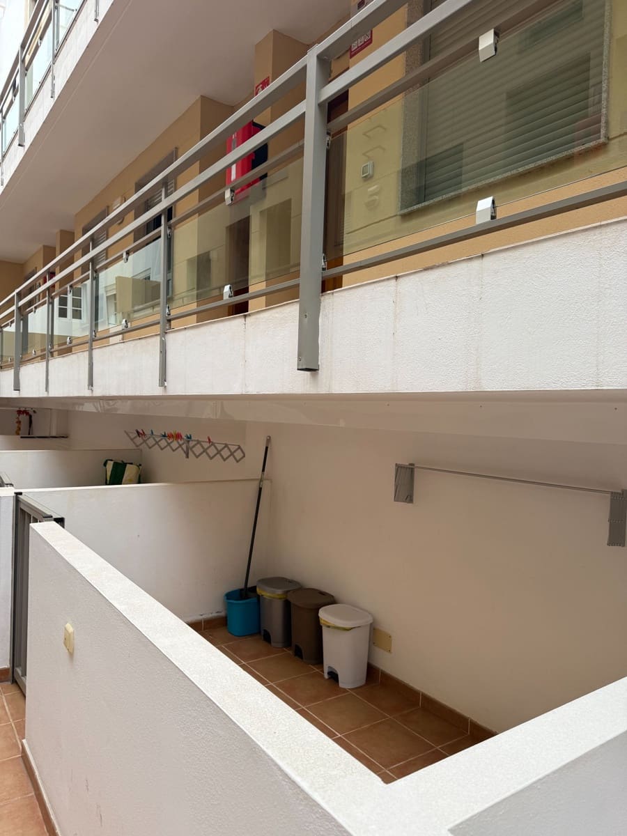 1 makuuhuone Huoneisto vuokrattavana paikassa Corralejo mukana 
autotalli - 1 400 € (Ref: 9344340)