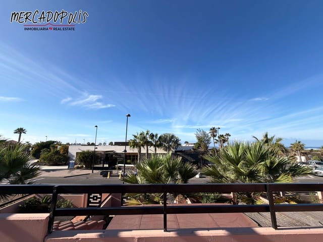 1 quarto Moradia Geminada para venda em Lajares, La Oliva com piscina - 185 000 € (Ref: 9346814)