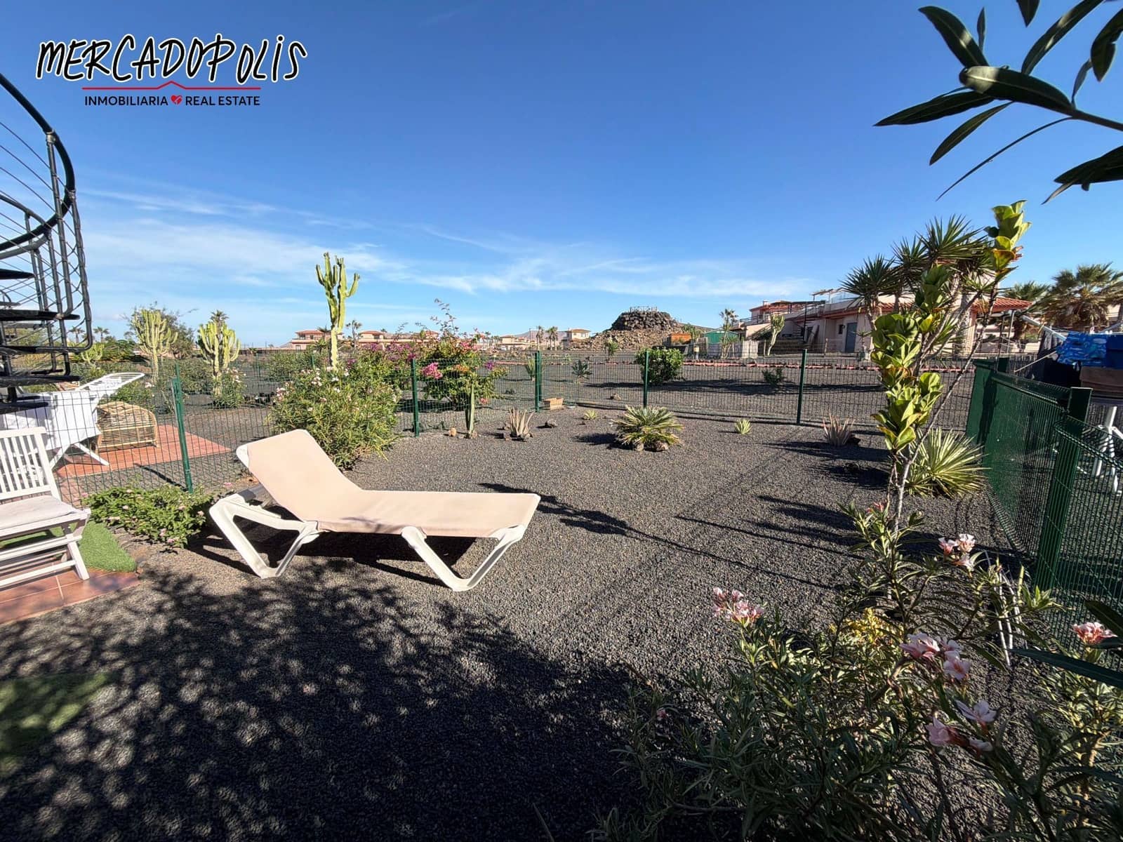 1 quarto Moradia Geminada para venda em Lajares com piscina - 185 000 € (Ref: 9346814)