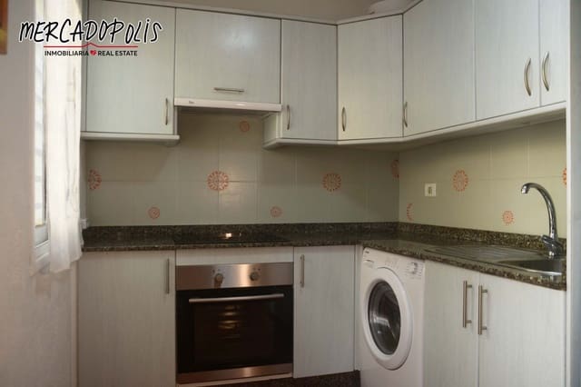 3 soverom Hus til salgs i Caleta de Fuste, Antigua med svømmebasseng - € 257 000 (Ref: 9543048)