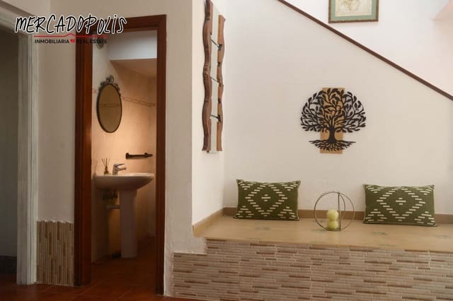 3 soverom Hus til salgs i Caleta de Fuste, Antigua med svømmebasseng - € 257 000 (Ref: 9543048)