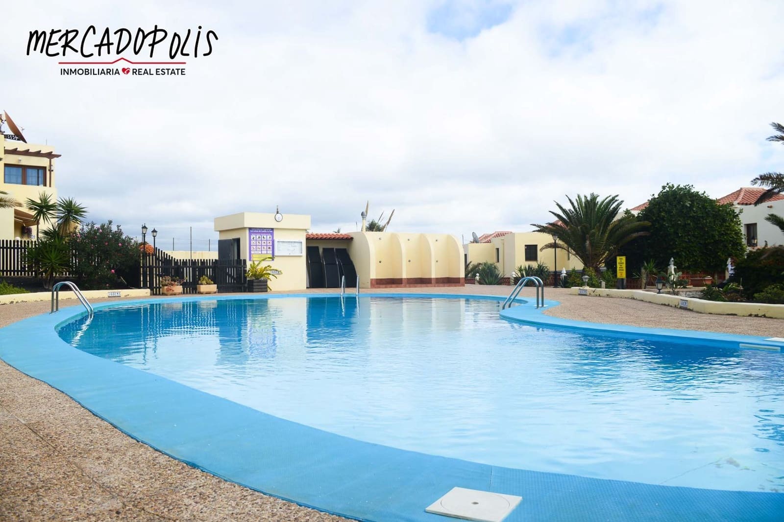 3 camera da letto Casa in vendita in Caleta de Fuste con piscina - 257.000 € (Rif: 9543048)