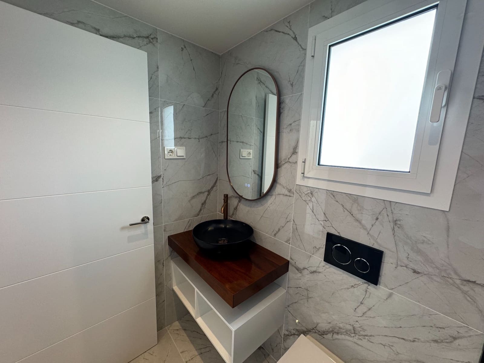 3 sovrum Villa till salu i Corralejo med pool garage - 450 000 € (Ref: 9607197)