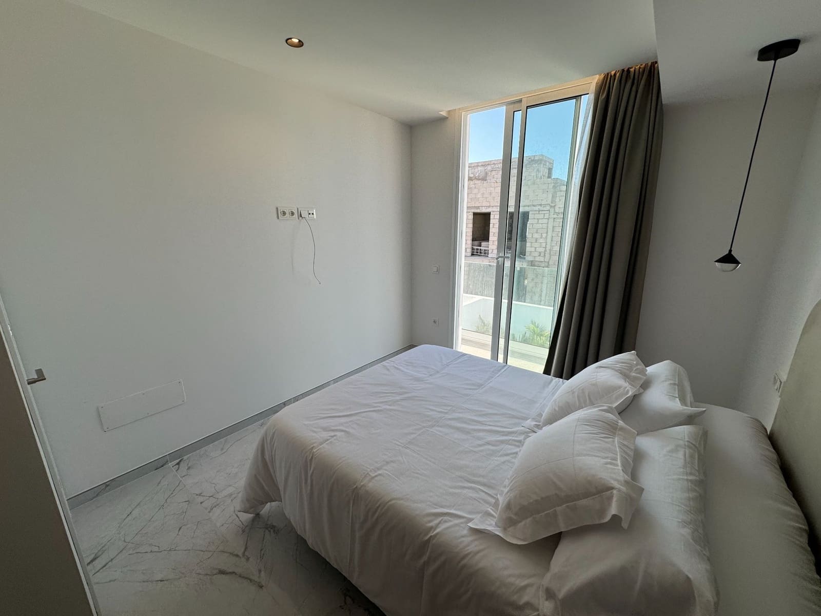 3 sovrum Villa till salu i Corralejo med pool garage - 450 000 € (Ref: 9607197)