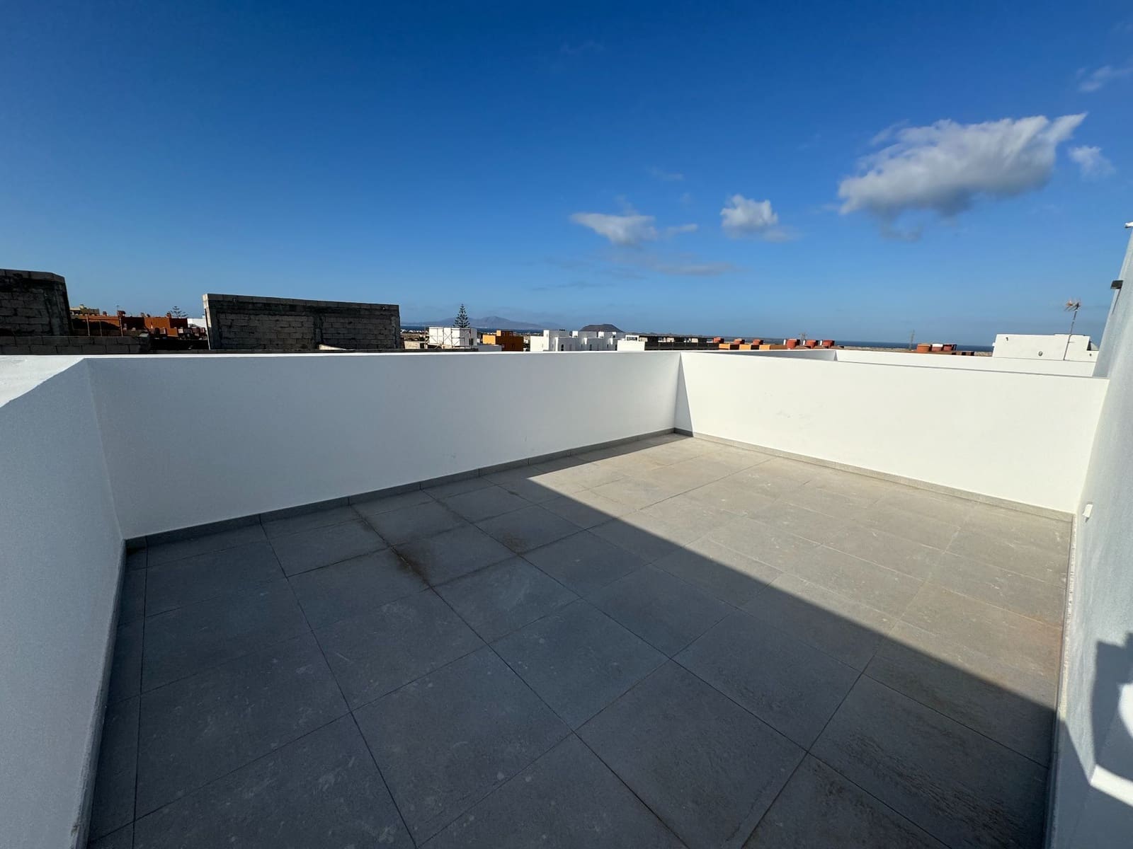 3 sovrum Villa till salu i Corralejo med pool garage - 450 000 € (Ref: 9607197)