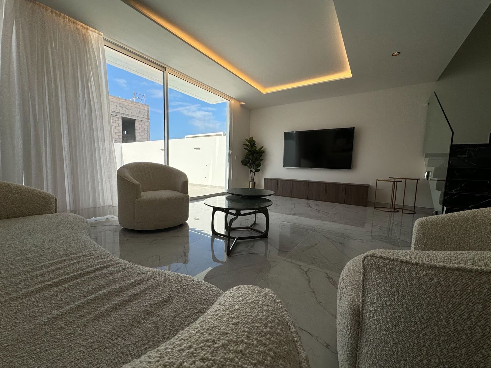3 sovrum Villa till salu i Corralejo med pool garage - 450 000 € (Ref: 9607197)