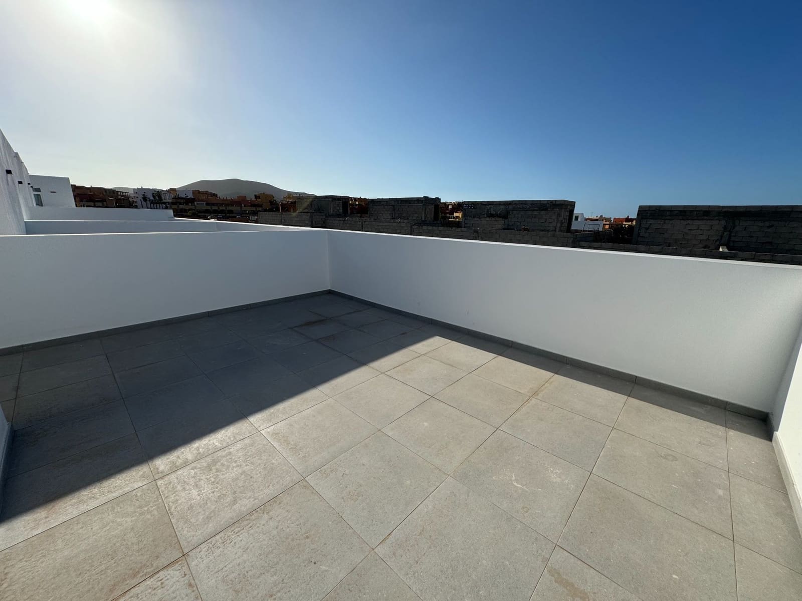 3 sovrum Villa till salu i Corralejo med pool garage - 450 000 € (Ref: 9607197)