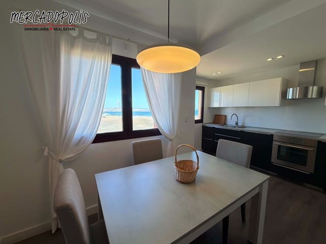 2 makuuhuone Huoneisto myytävänä paikassa Corralejo, La Oliva mukana 
autotalli - 320 000 € (Ref: 9614710)