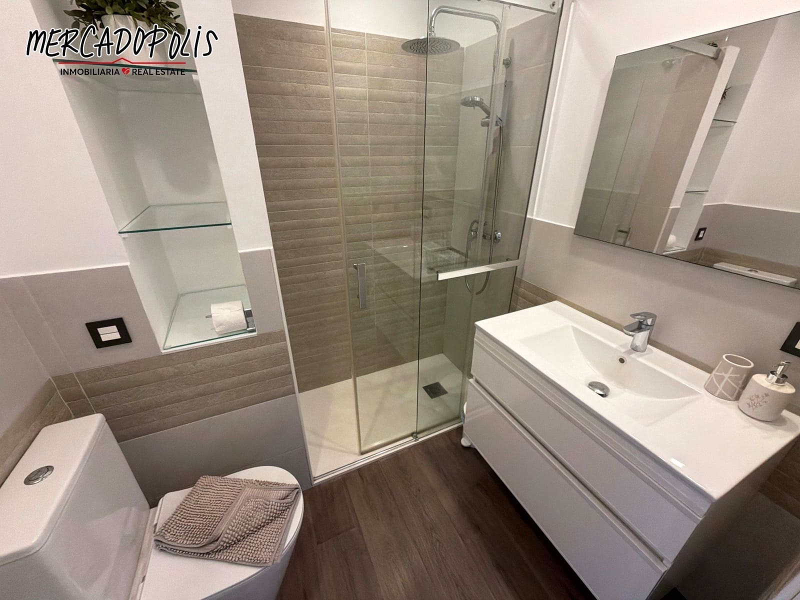 2 makuuhuone Huoneisto myytävänä paikassa Corralejo mukana 
autotalli - 320 000 € (Ref: 9614710)