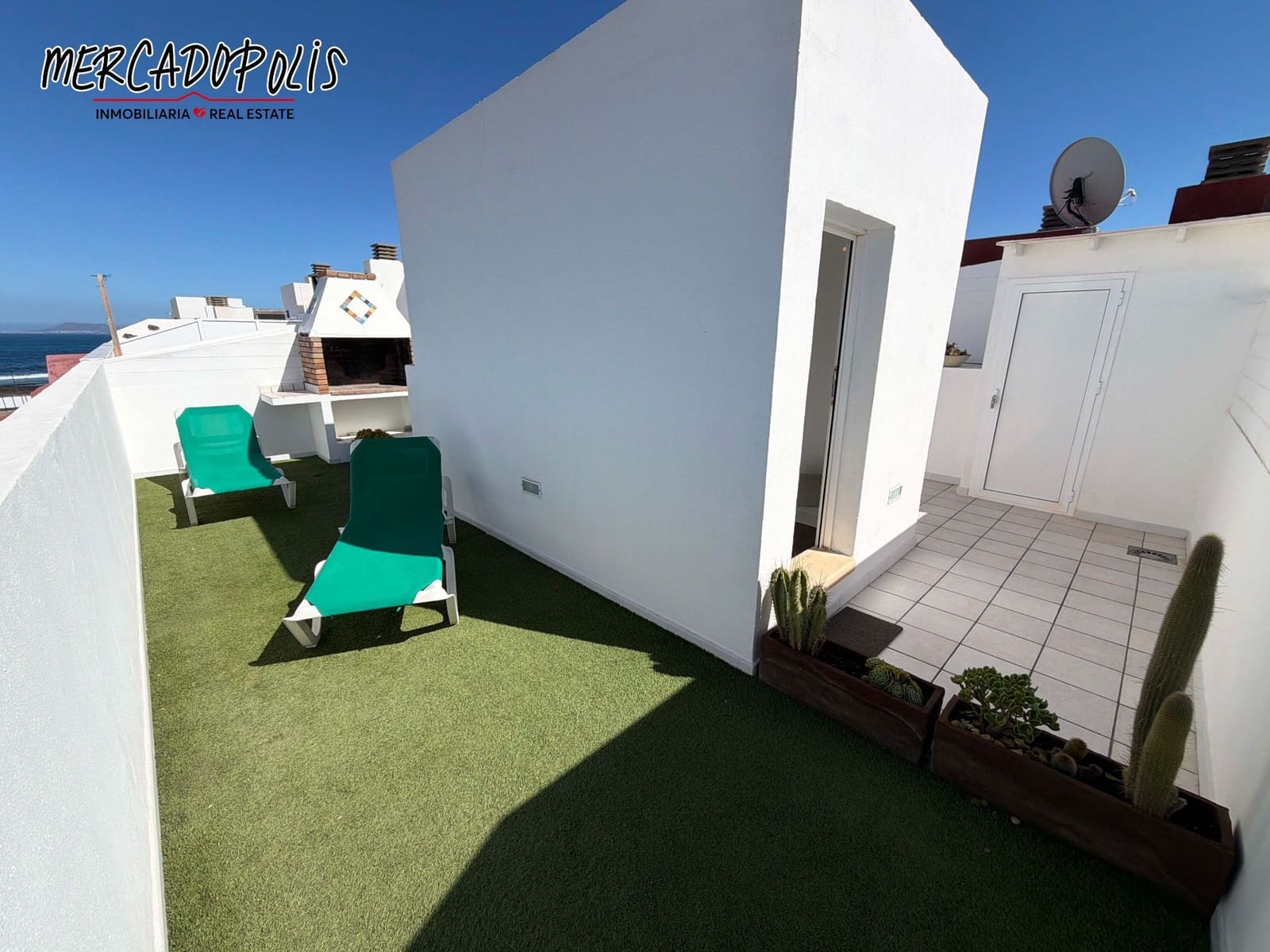 2 makuuhuone Huoneisto myytävänä paikassa Corralejo mukana 
autotalli - 320 000 € (Ref: 9614710)