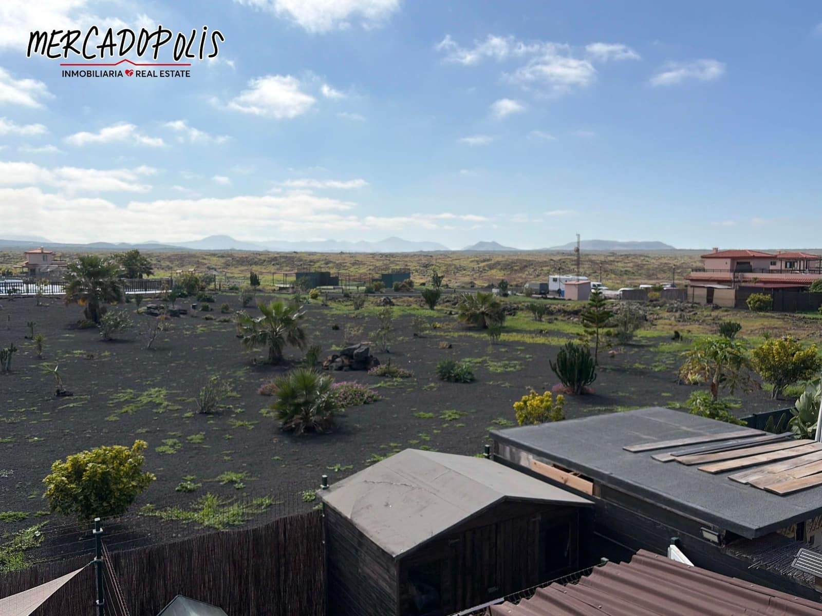 3 sypialnia Willa na sprzedaż w Lajares z basenem - 330 000 € (Ref: 9620766)