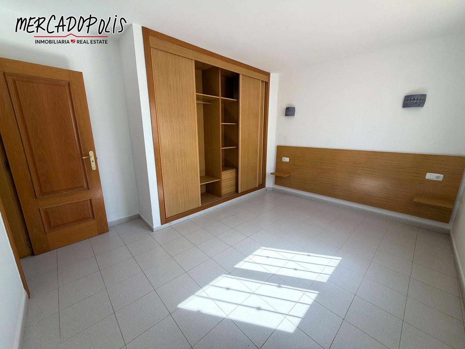 2 sypialnia Mieszkanie na sprzedaż w Corralejo - 240 000 € (Ref: 9627197)