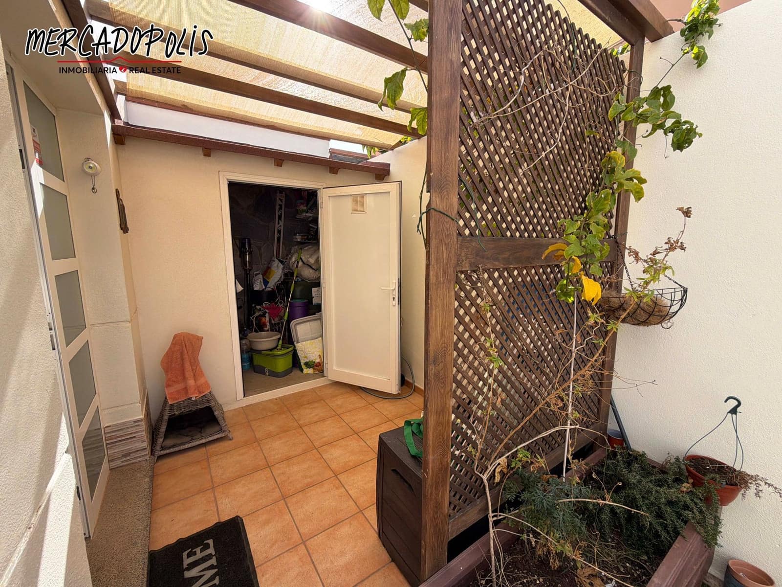 3 sovrum Semi-fristående Villa till salu i Corralejo med garage - 415 000 € (Ref: 9629620)