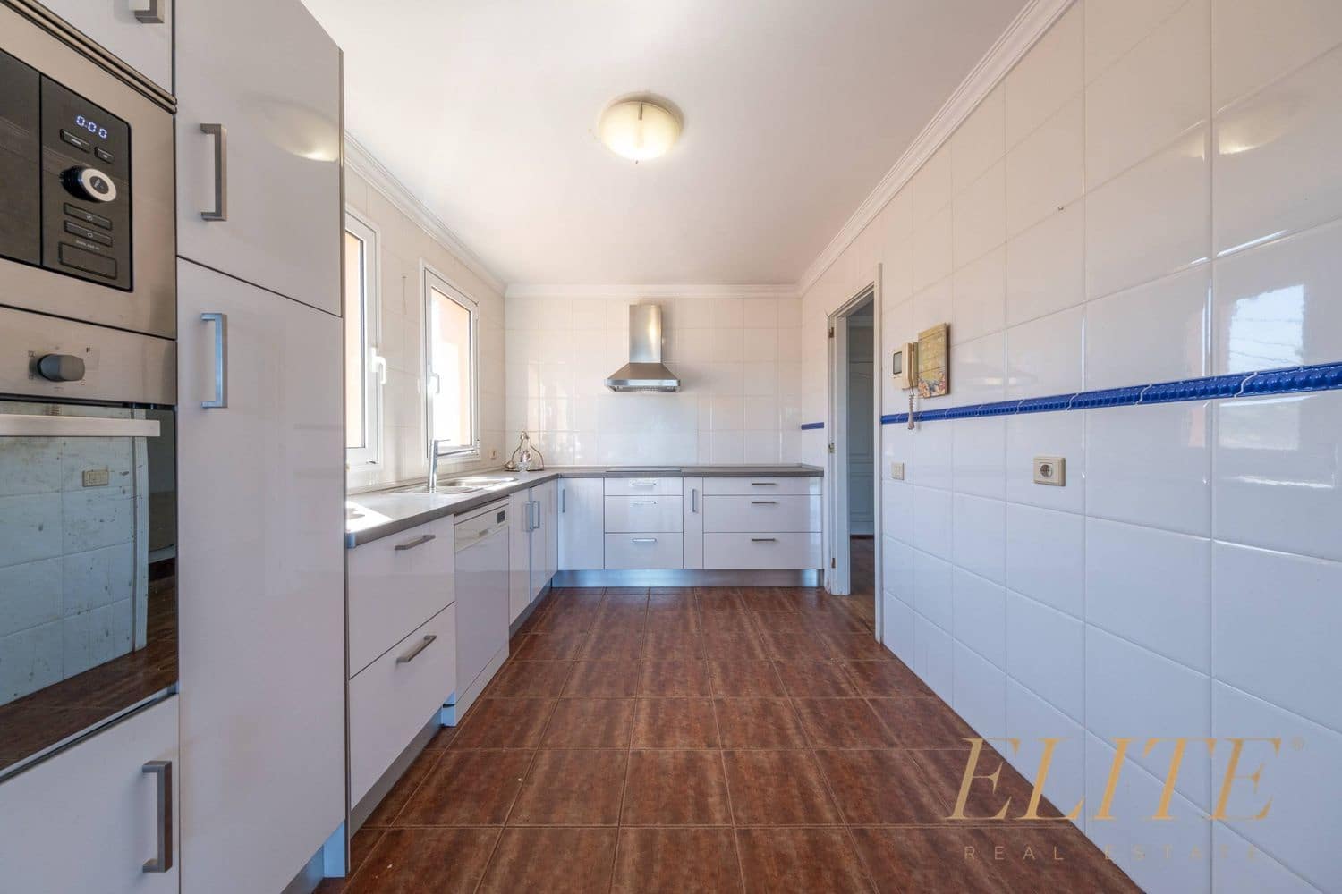 4 bedroom Townhouse for sale in Santa Brigida with garage - € 575,000 (Ref: 9586833)