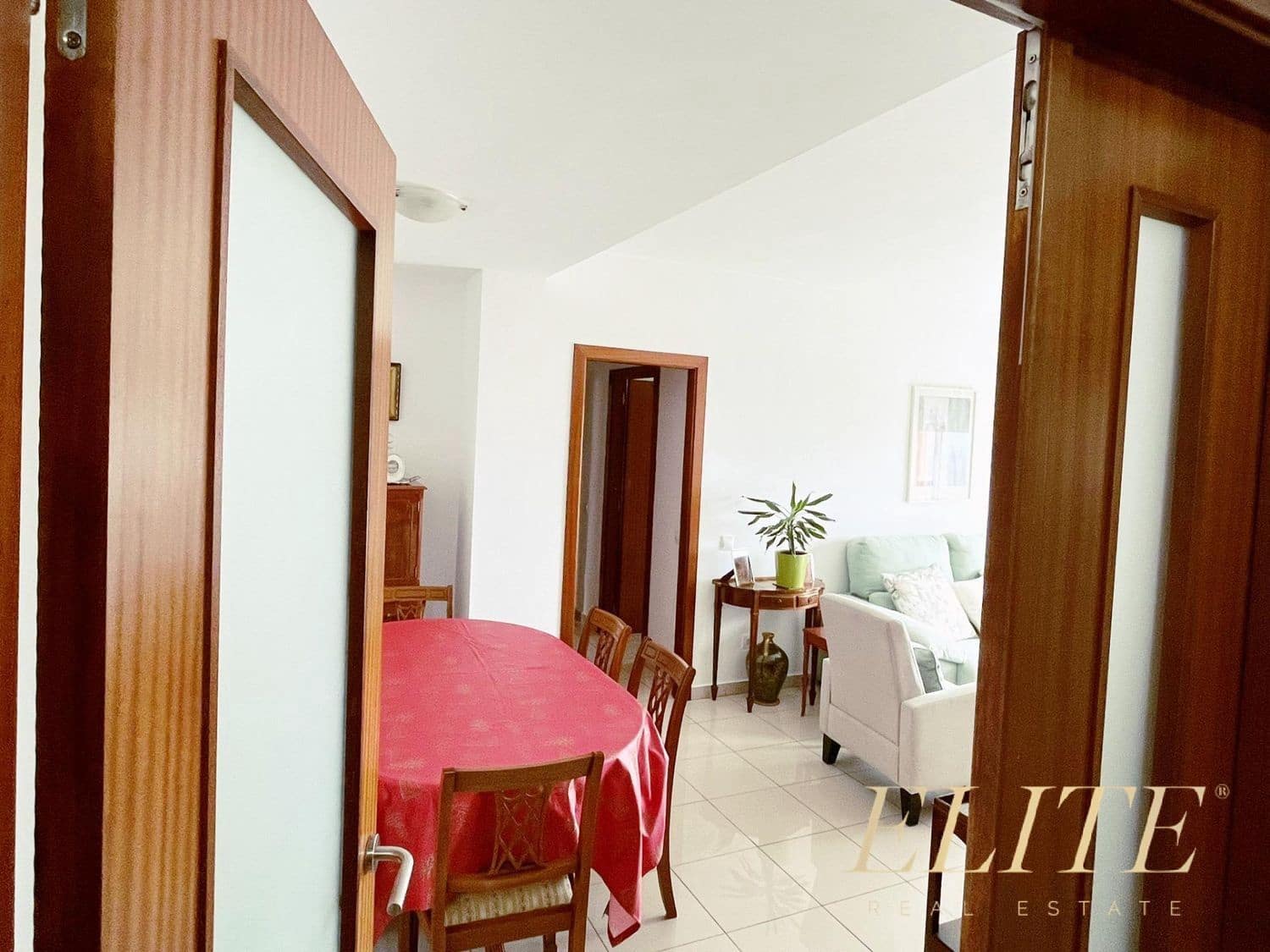 2 makuuhuone Huoneisto vuokrattavana paikassa Las Palmas de Gran Canaria mukana 
autotalli - 1 200 € (Ref: 9586834)