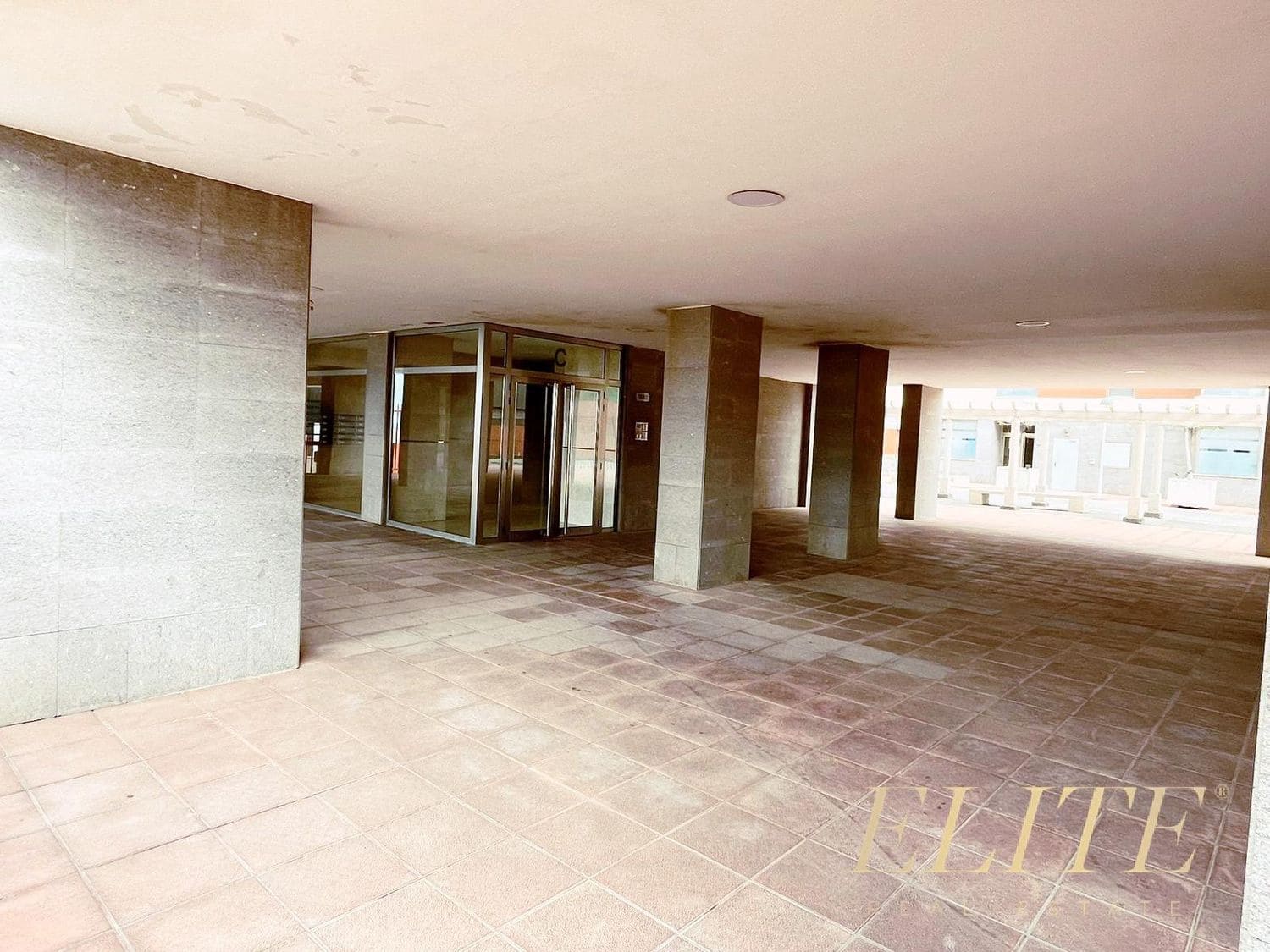 2 makuuhuone Huoneisto vuokrattavana paikassa Las Palmas de Gran Canaria mukana 
autotalli - 1 200 € (Ref: 9586834)