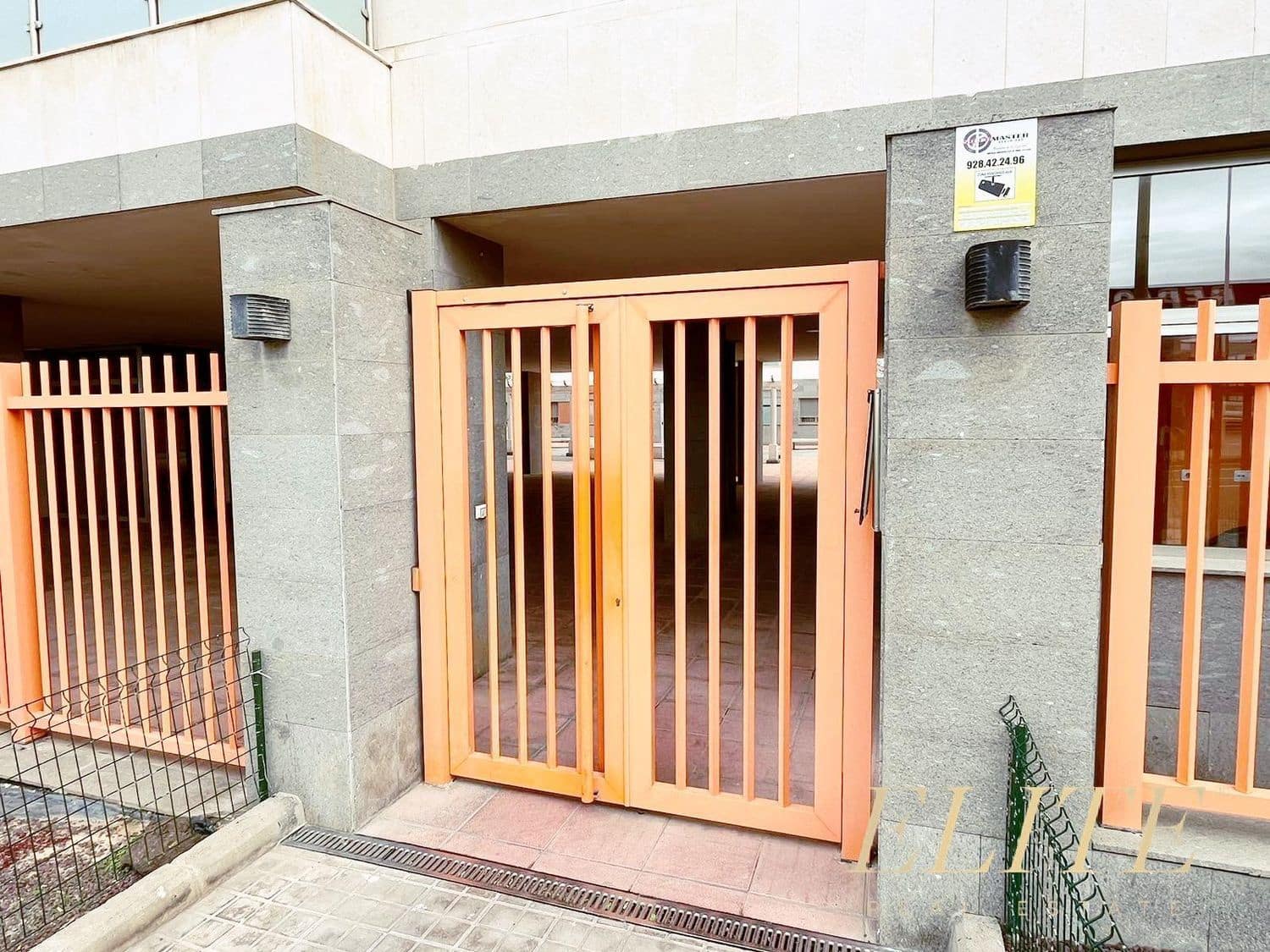 2 makuuhuone Huoneisto vuokrattavana paikassa Las Palmas de Gran Canaria mukana 
autotalli - 1 200 € (Ref: 9586834)