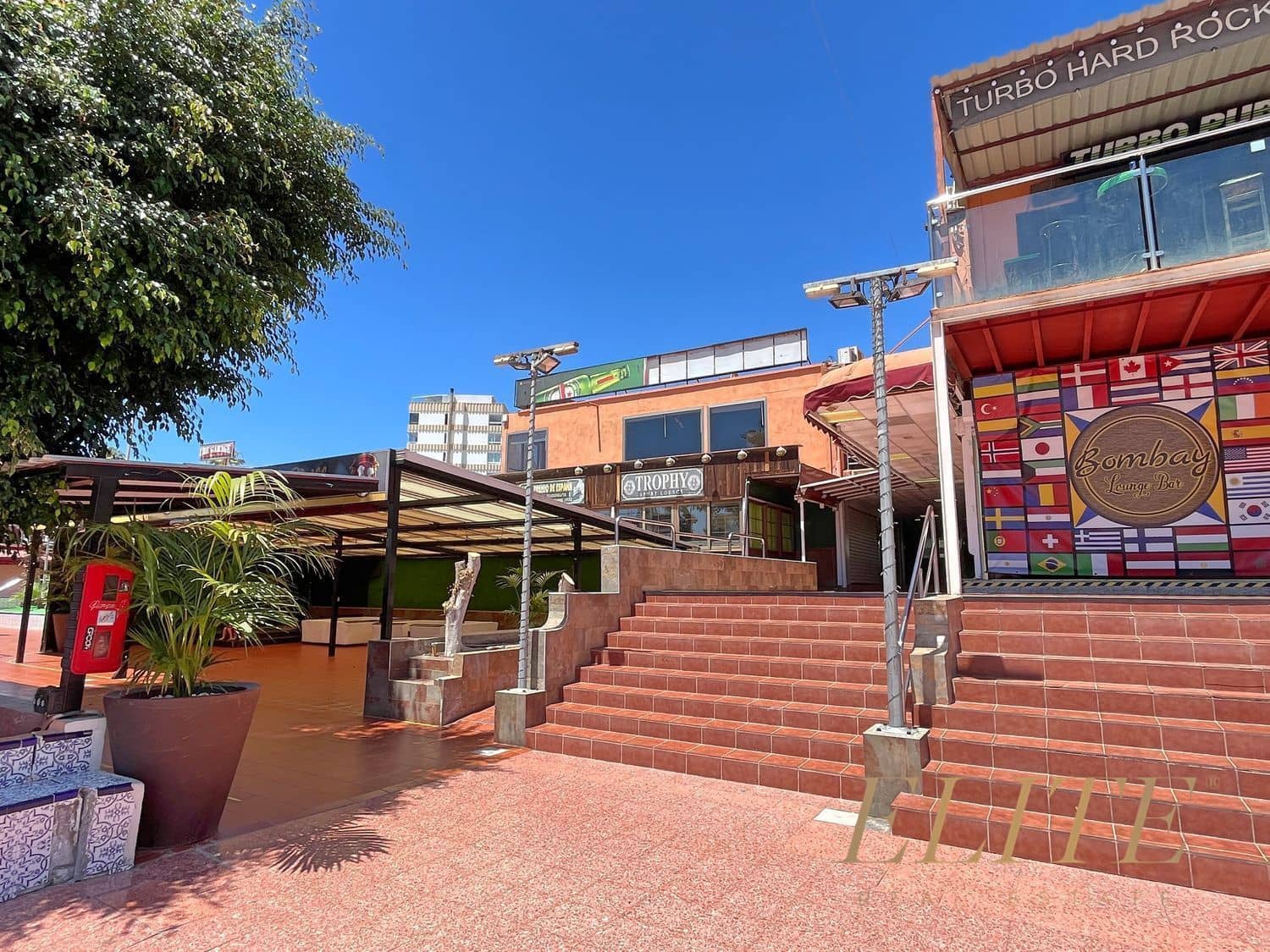 Commercial for sale in Playa del Ingles - € 350,000 (Ref: 9586835)