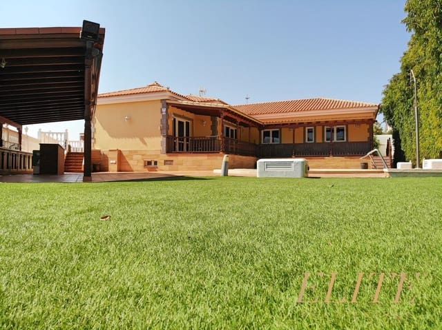 3 Zimmer Villa zu verkaufen in Sonneland, San Bartolomé de Tirajana mit Pool Garage - 1.800.000 € (Ref: 9586837)