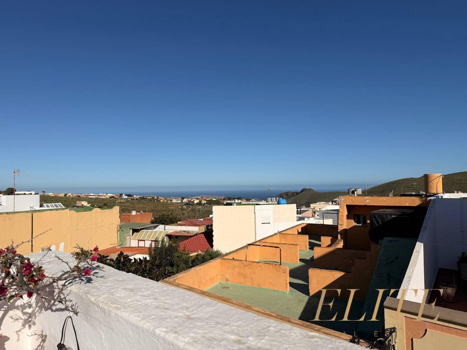 3 sypialnia Dom na sprzedaż w Aguimes z garażem - 269 000 € (Ref: 9586838)