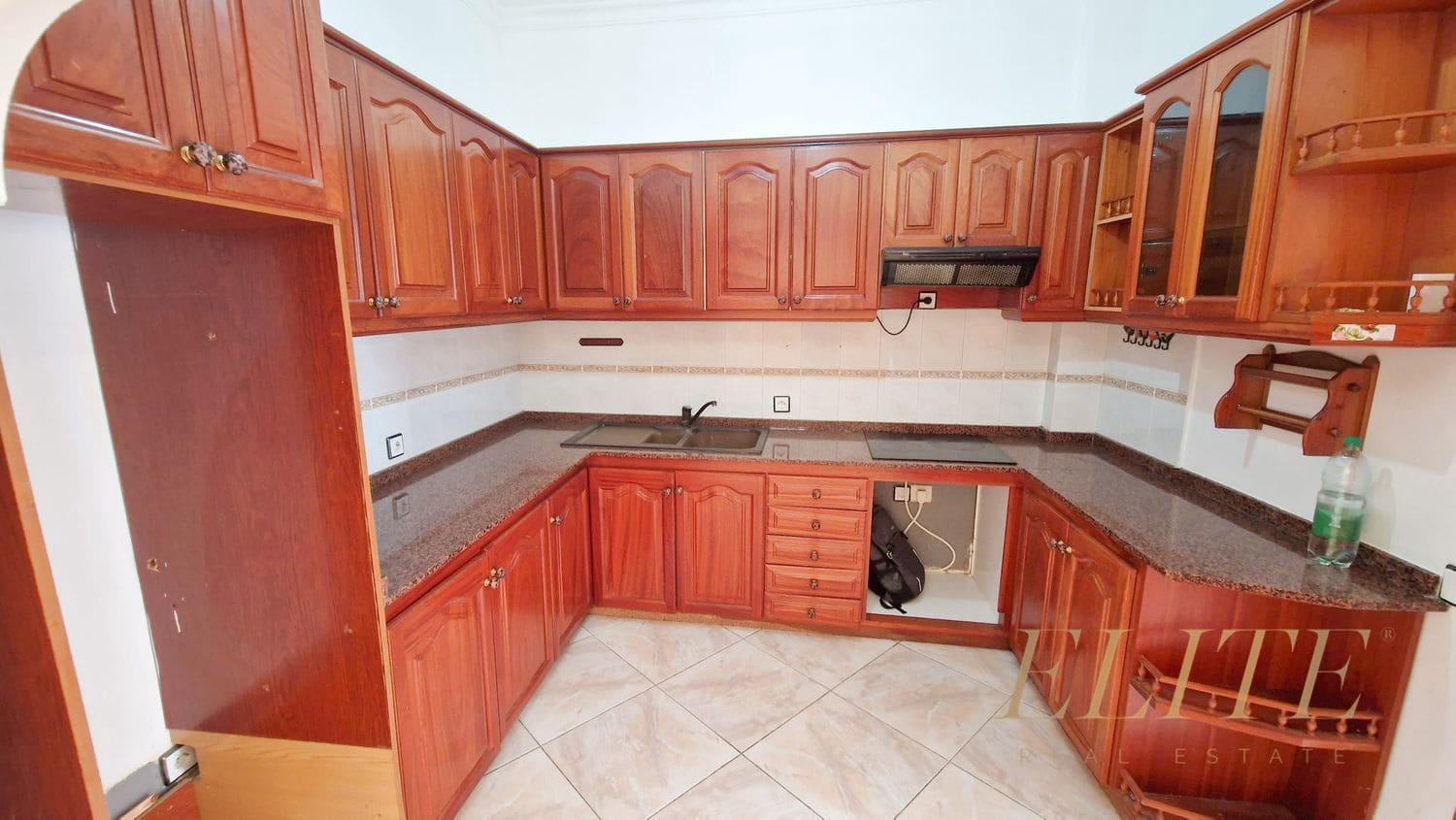 3 soverom Hus til salgs i Telde med garasje - € 220 000 (Ref: 9586839)