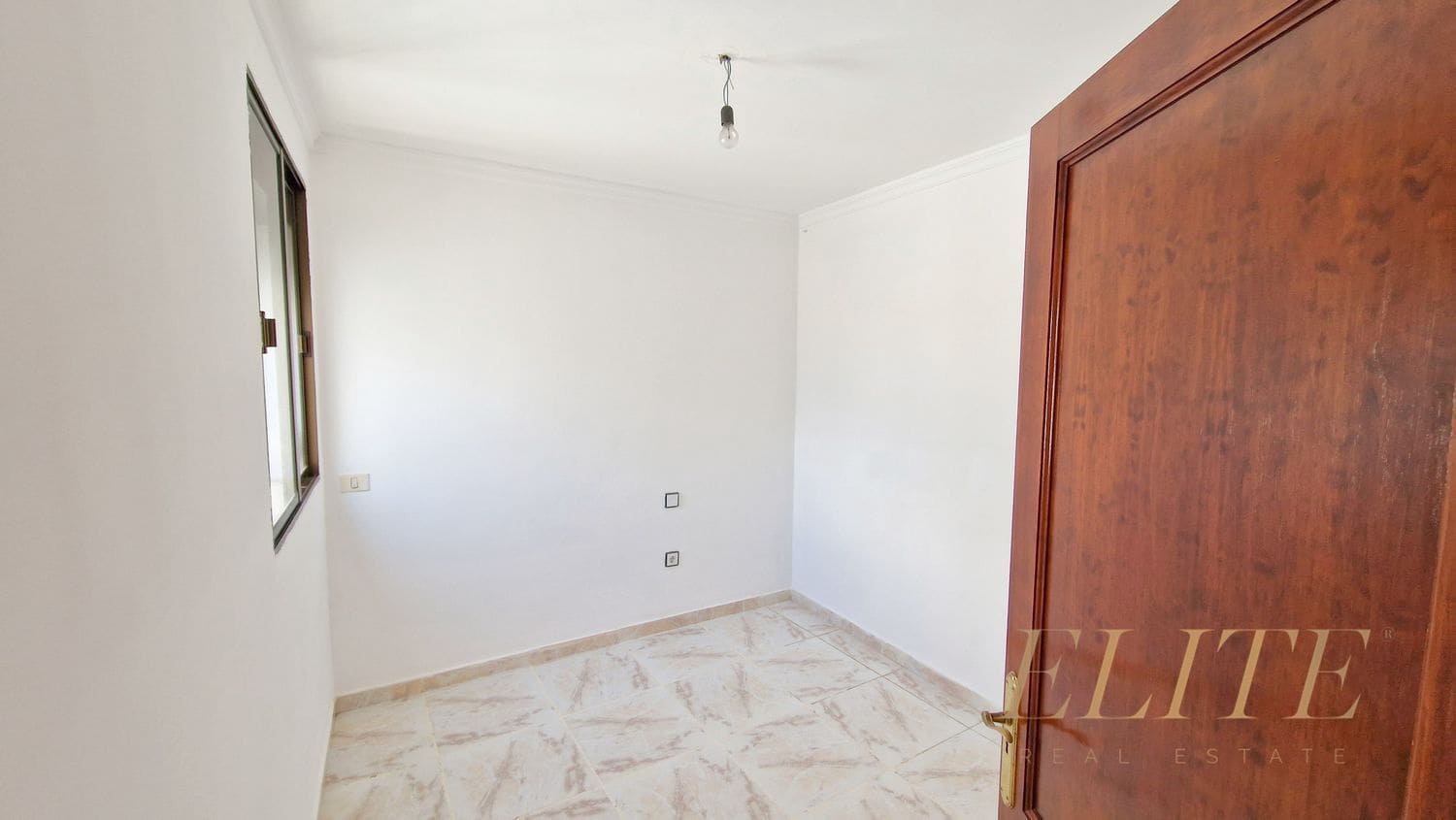 3 soverom Hus til salgs i Telde med garasje - € 220 000 (Ref: 9586839)