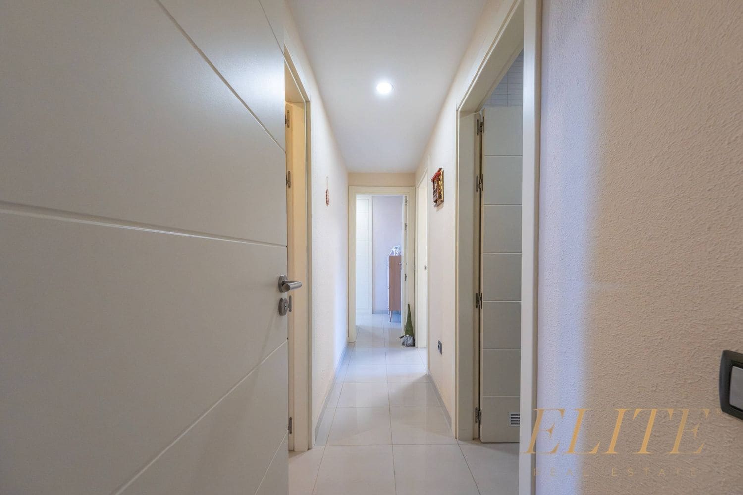 3 bedroom Apartment for sale in Santa Lucia de Tirajana with garage - € 259,000 (Ref: 9586841)