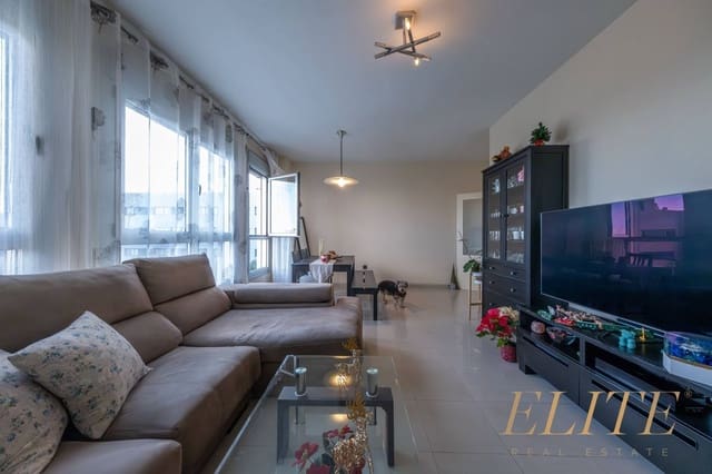 3 Zimmer Apartment zu verkaufen in Santa Lucía de Tirajana mit Garage - 259.000 € (Ref: 9586841)