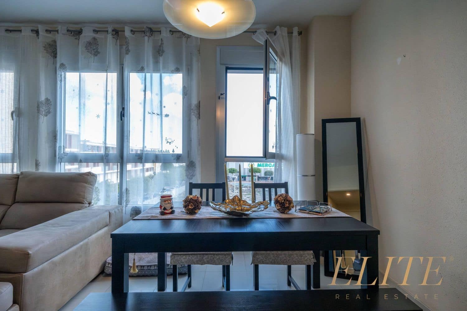 3 bedroom Apartment for sale in Santa Lucia de Tirajana with garage - € 259,000 (Ref: 9586841)