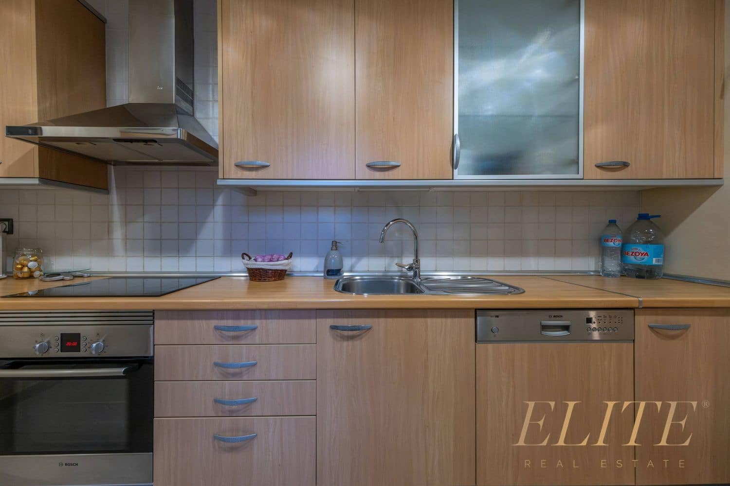 3 bedroom Apartment for sale in Santa Lucia de Tirajana with garage - € 259,000 (Ref: 9586841)