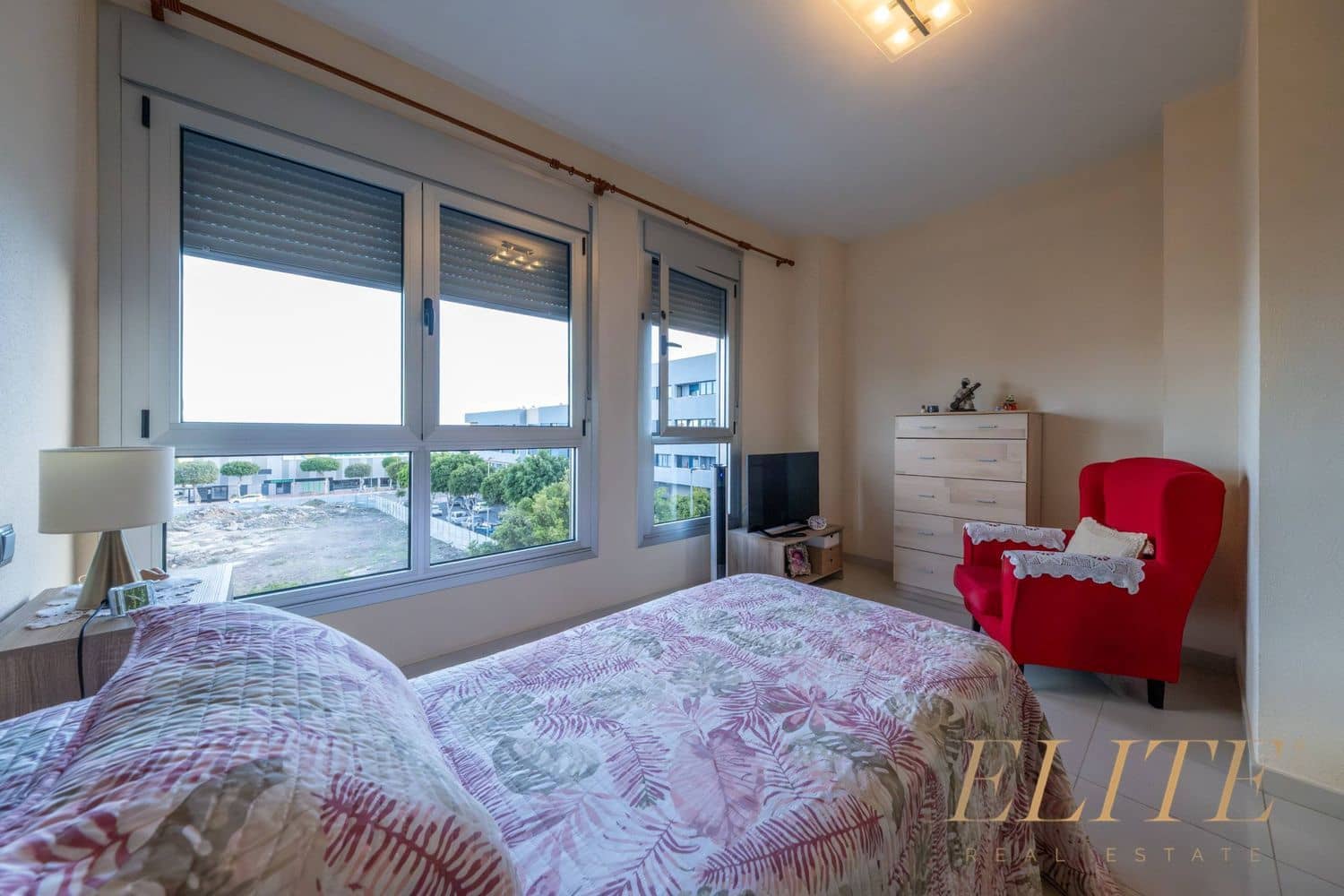 3 bedroom Apartment for sale in Santa Lucia de Tirajana with garage - € 259,000 (Ref: 9586841)